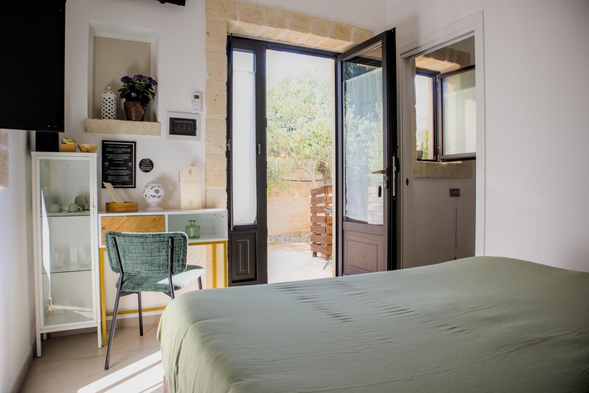 Oppure - Masseria Moderna โปลีญาโนอามาเร ภายนอก รูปภาพ
